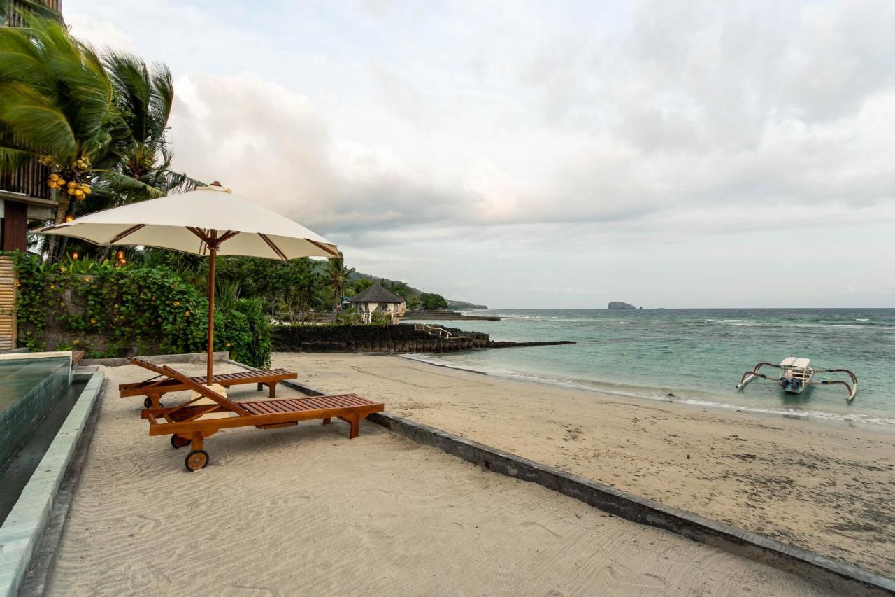 Utama Villas Beach Front Candidasa Buitenkant foto