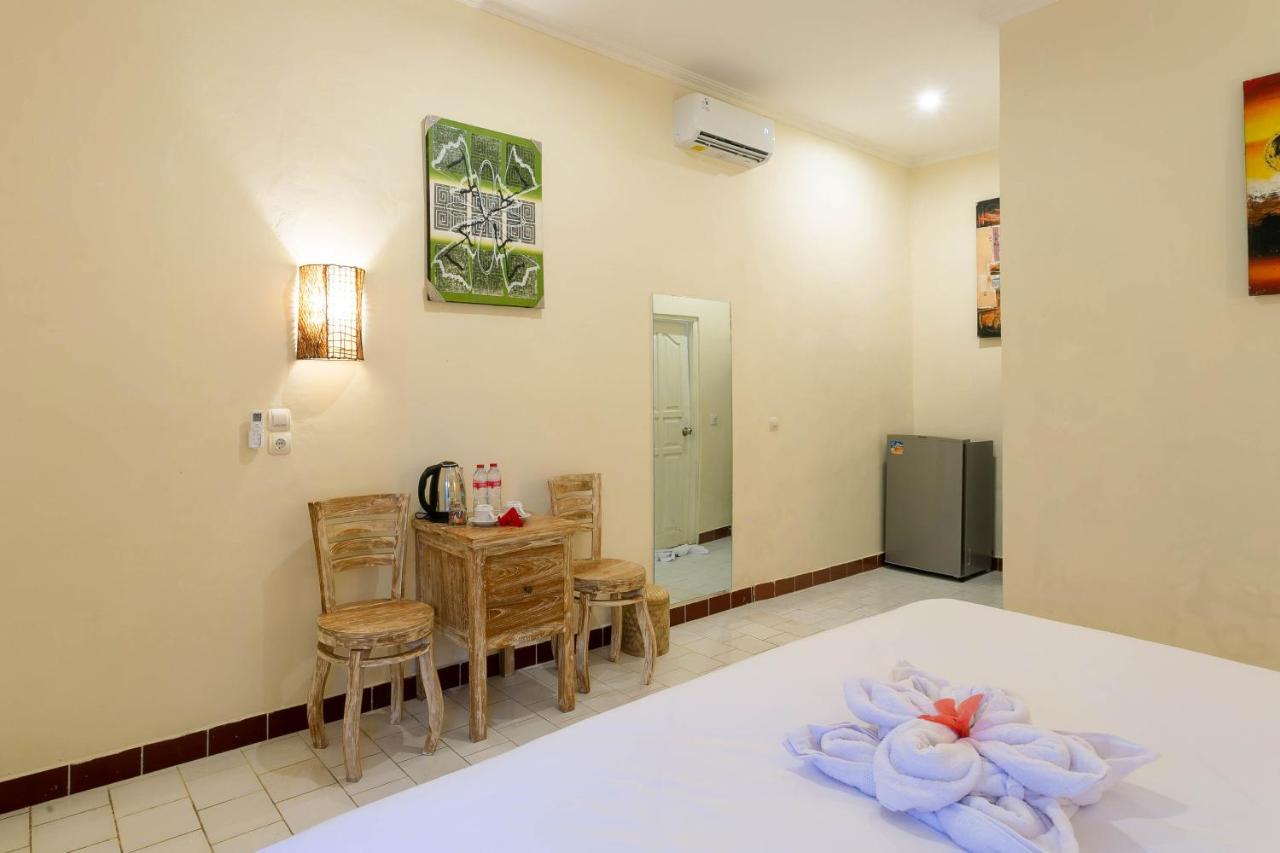 Utama Villas Beach Front Candidasa Buitenkant foto