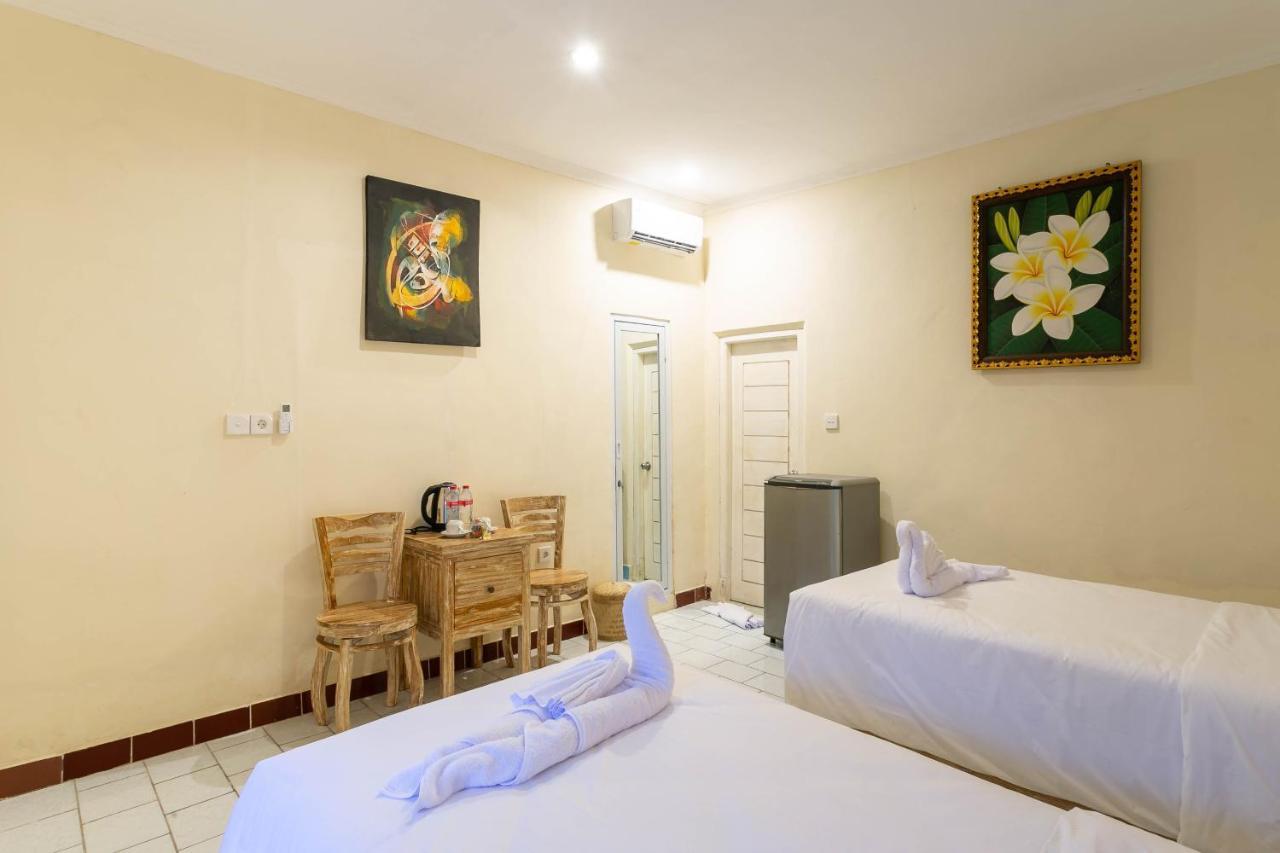 Utama Villas Beach Front Candidasa Buitenkant foto